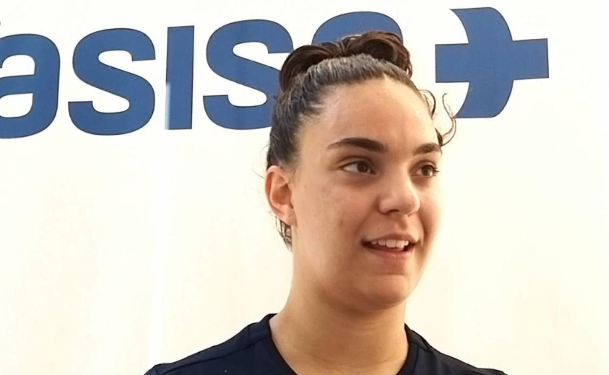 María Valenzuela pasó el reconocimiento médico con el Levante. 