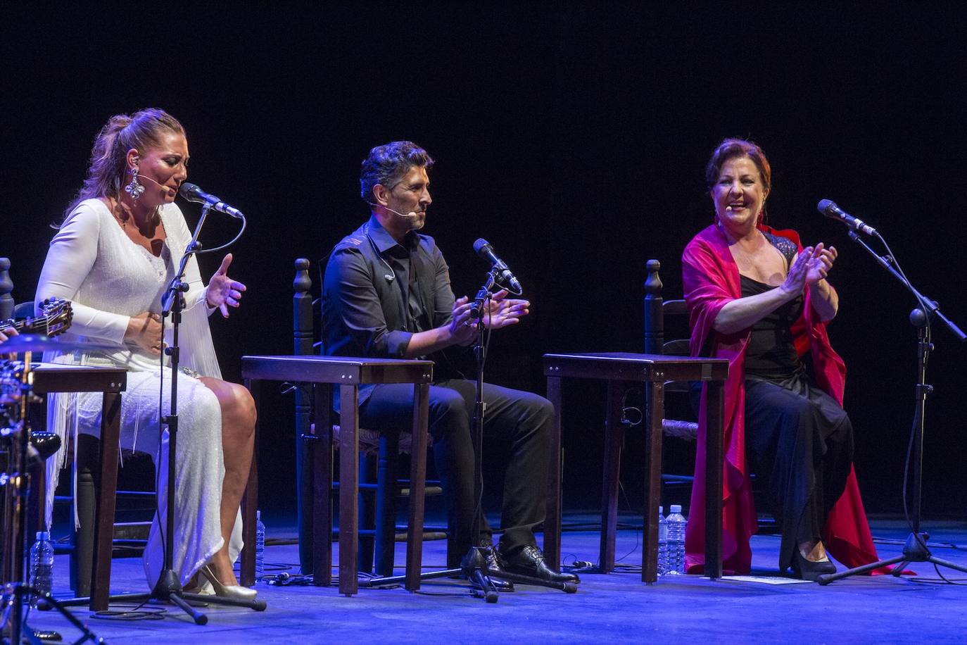 Fotos: Carmen Linares, Arcangel y Marina Heredia iluminan el Generalife