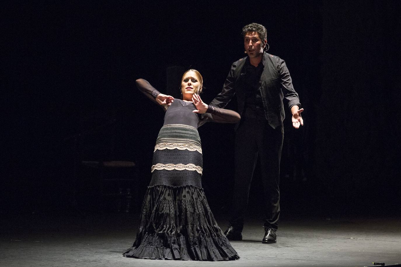 Fotos: Carmen Linares, Arcangel y Marina Heredia iluminan el Generalife