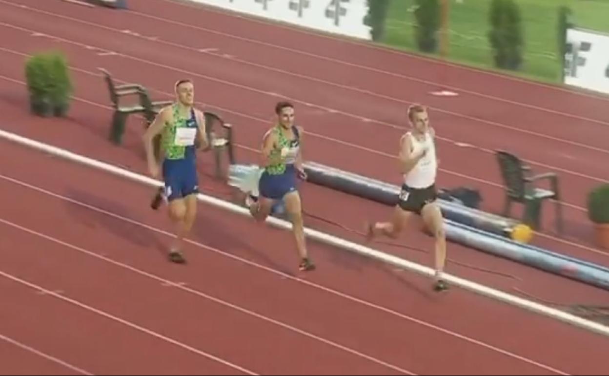 Ignacio Fontes, en la recta final de la prueba del Meeting polaco. 