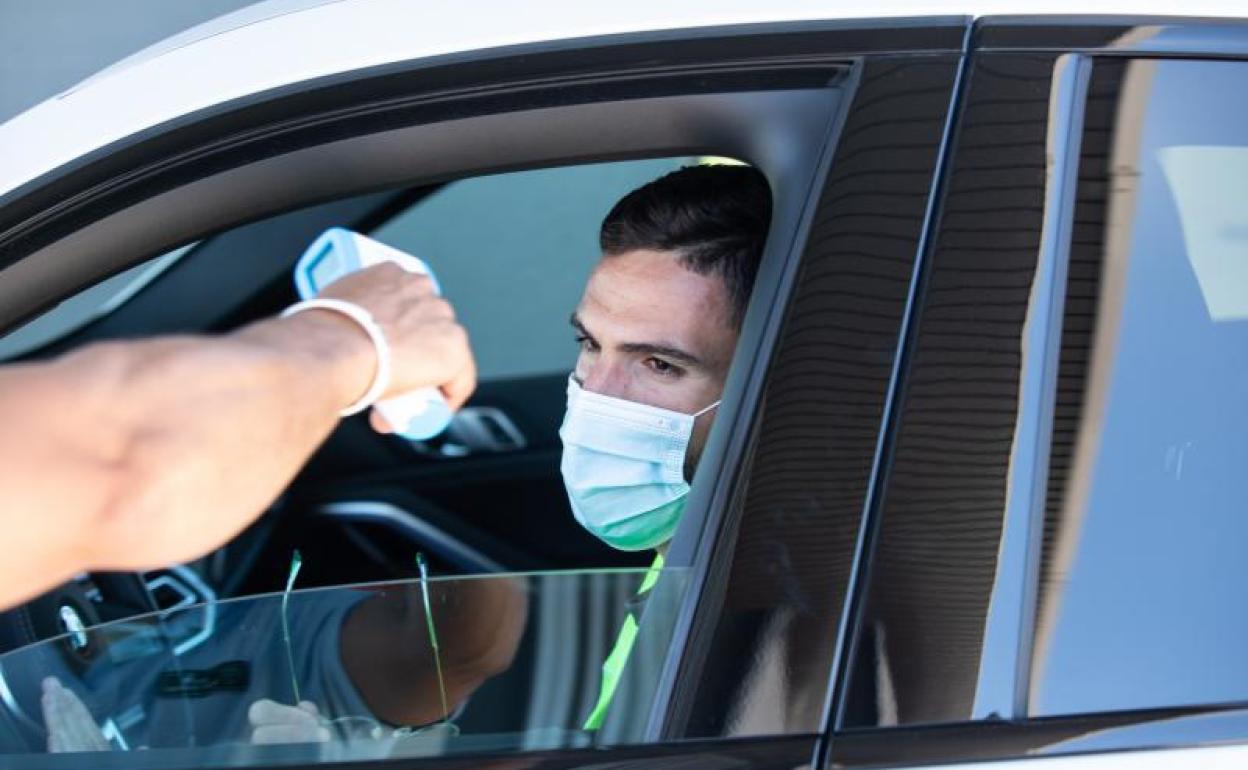Puertas, a su llegada a la Ciudad Deportiva para someterse a los test. 