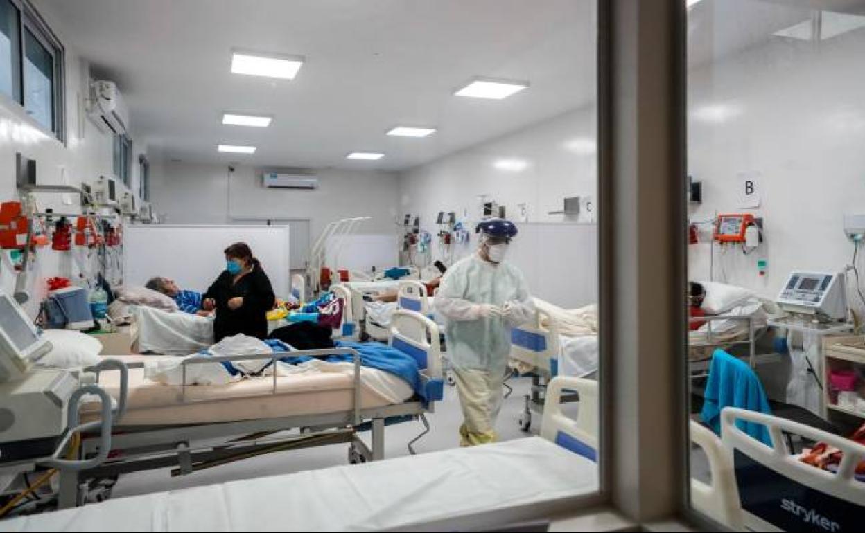 Andalucía registra la mayor subida de hospitalizados en 24 horas desde primeros de abril