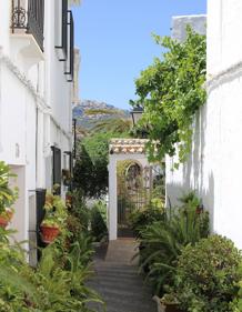 Imagen secundaria 2 - Paraíso de roca y piedra al sol y al viento