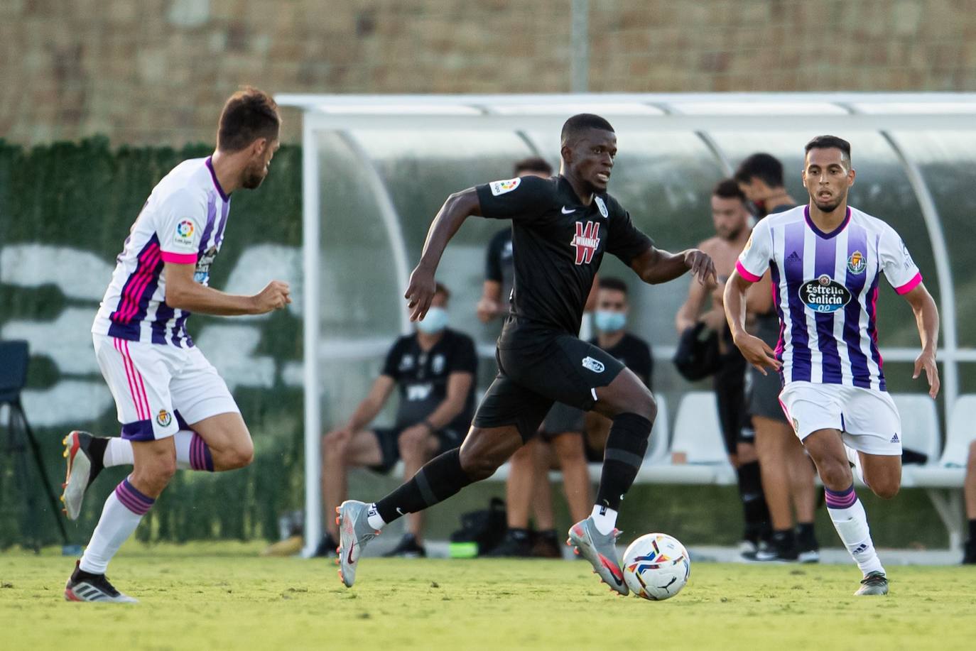 Fotos: Goleada al Granada en su primer test ante el Valladolid