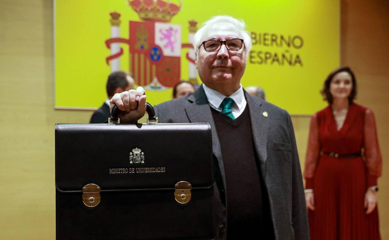 El ministro de Universidades, Manuel Castells.