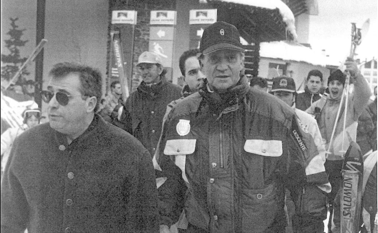 Don Juan Carlos durante el Campeonato de Esquí Alpino de 1996 en Sierra Nevada. 