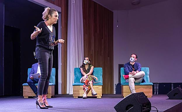 El monólogo de Pelegrina versaba sobre la contaminación lumínica.