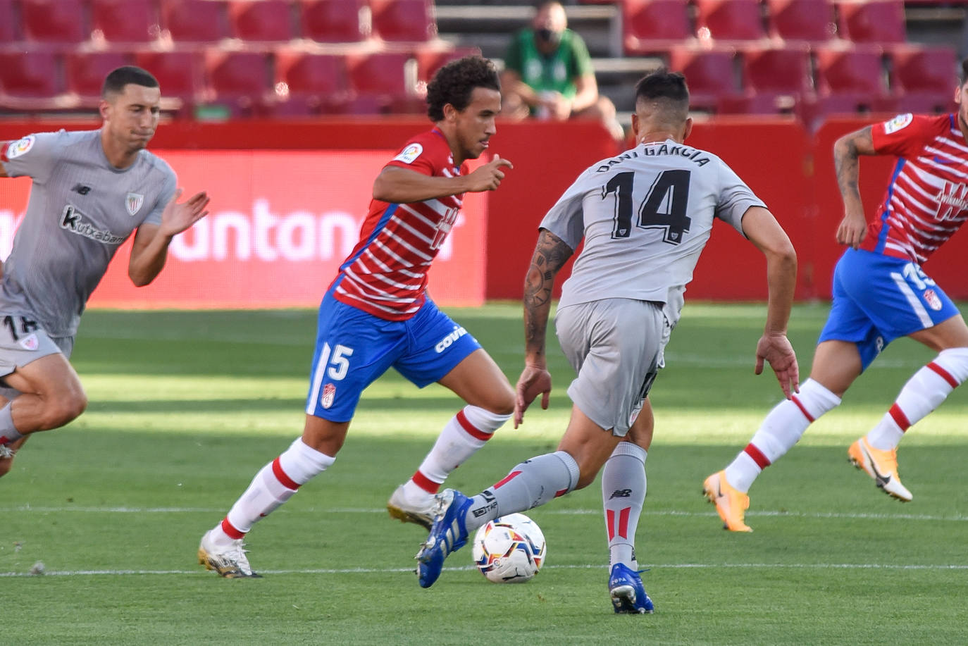 El equipo rojiblanco ha recibido este sábado al Athletic en la primera jornada de liga 