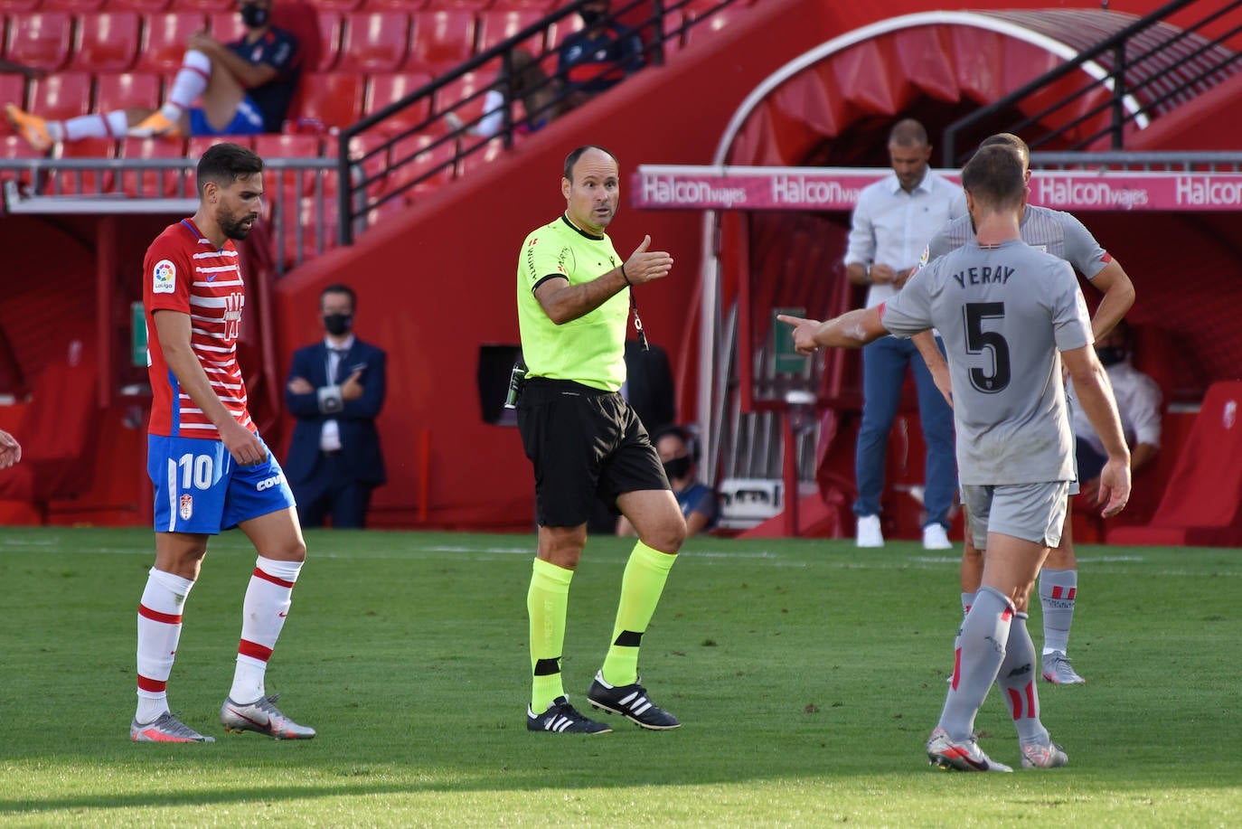 El equipo rojiblanco ha recibido este sábado al Athletic en la primera jornada de liga 