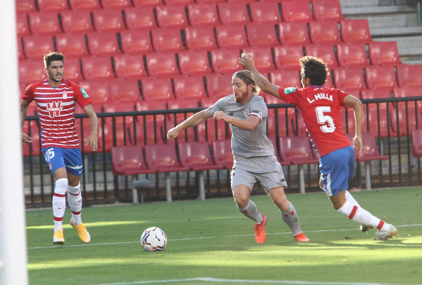 El equipo rojiblanco ha recibido este sábado al Athletic en la primera jornada de liga 
