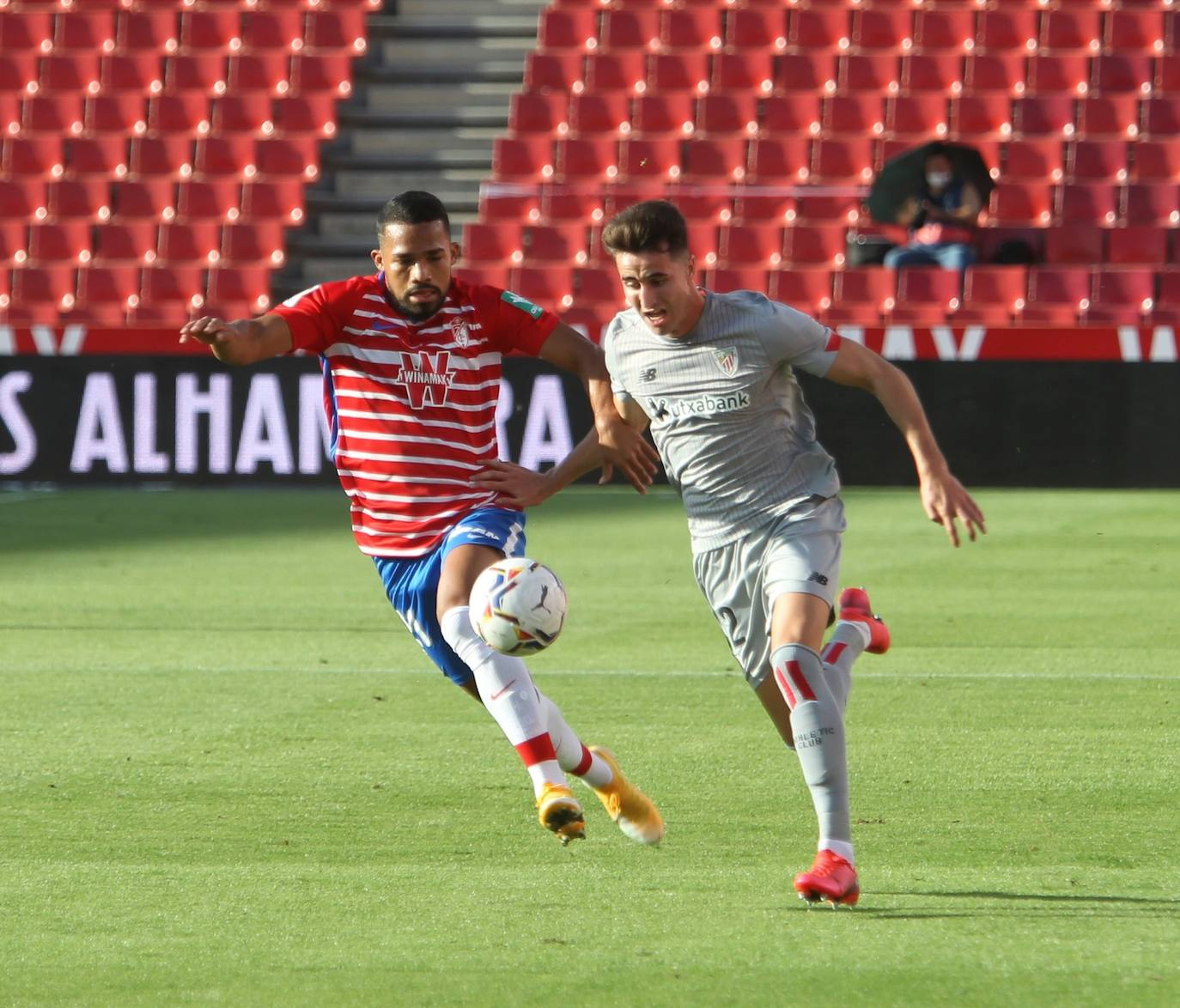 El equipo rojiblanco ha recibido este sábado al Athletic en la primera jornada de liga 