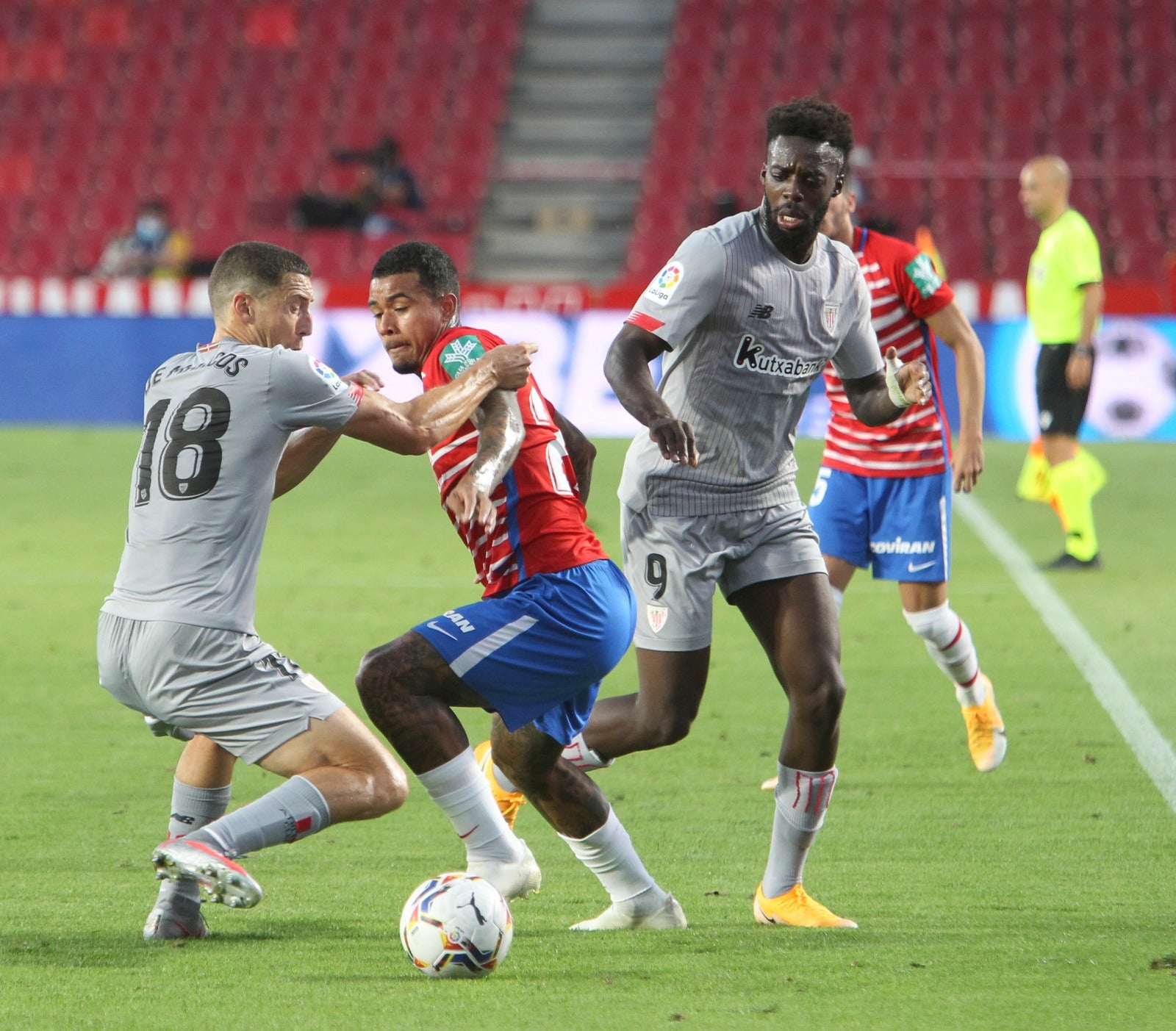 El equipo rojiblanco ha recibido este sábado al Athletic en la primera jornada de liga 