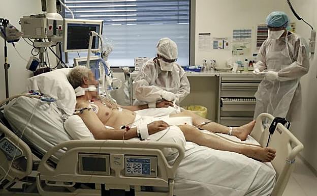 Los cuatro síntomas que presentan los enfermos con covid hospitalizados