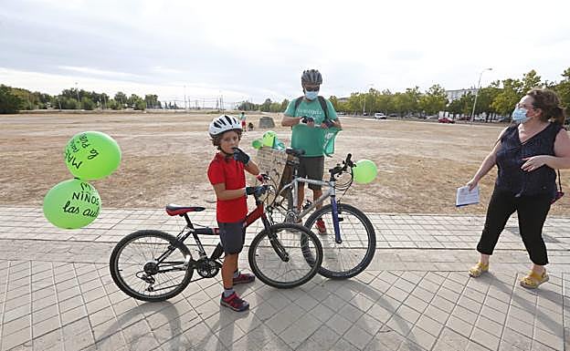 Galería. Una gran caravana en defensa de la educación pública. 