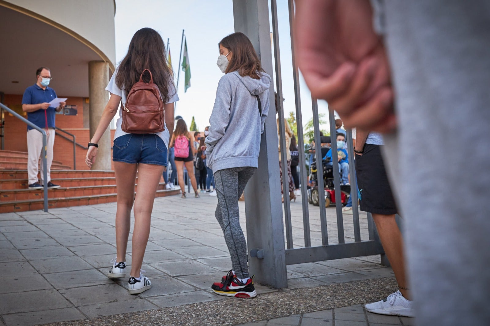 El regreso a las aulas de los estudiantes de Secundaria y Bachillerato no está provocando retenciones en la ciudad ni en la autovía