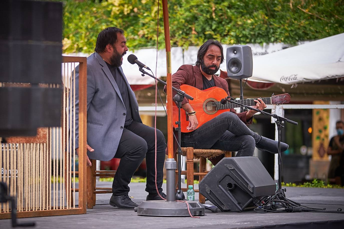 Los hermanos de Jacoba, Raúl Mikey e Irene Molina se han subido al escenario en el día dedicado a Camarón