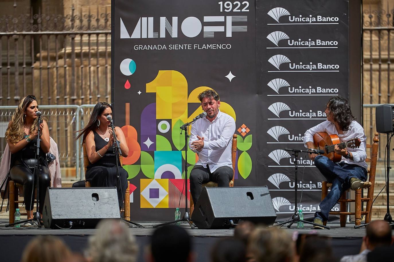 Los hermanos de Jacoba, Raúl Mikey e Irene Molina se han subido al escenario en el día dedicado a Camarón