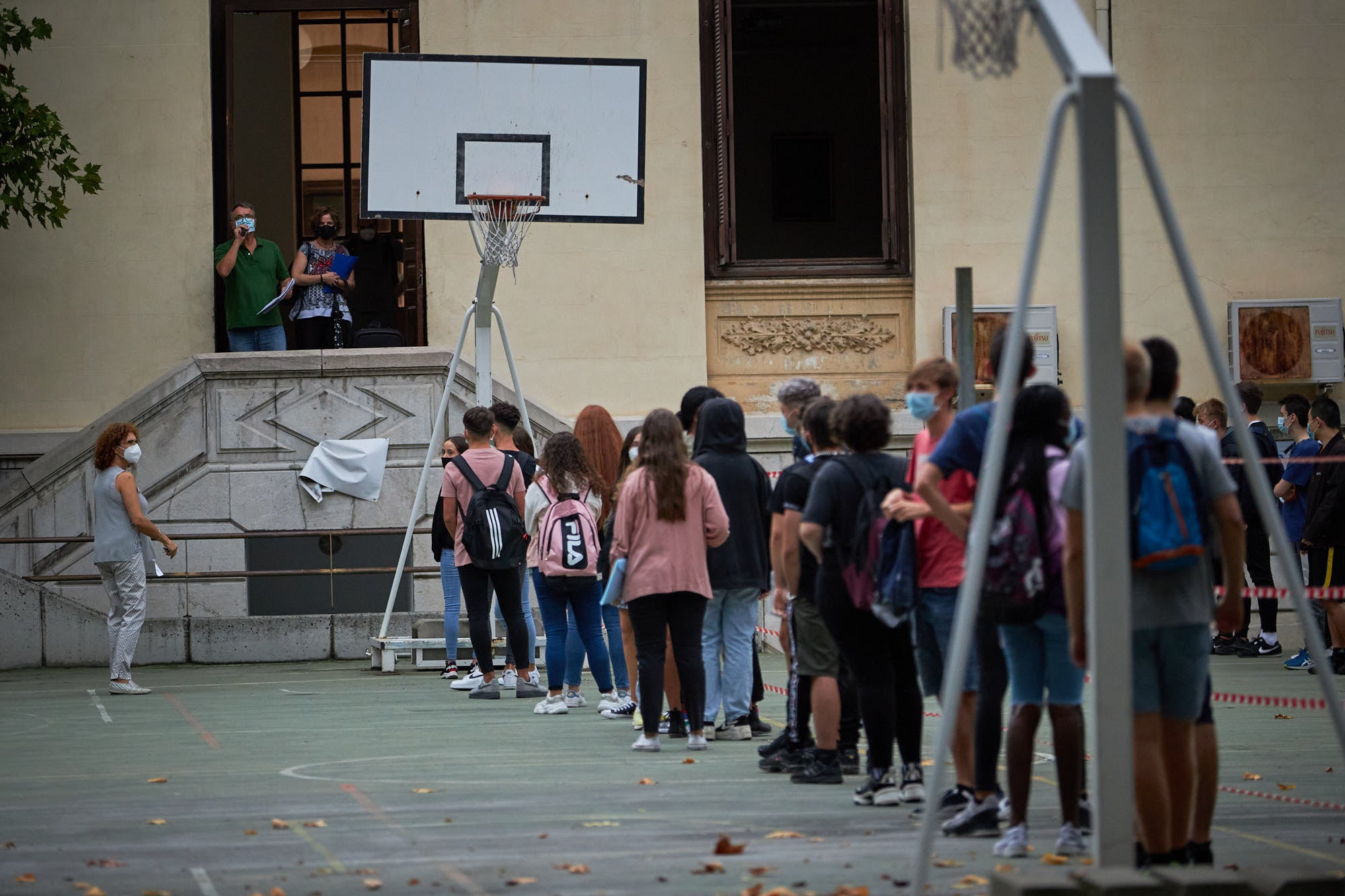 A este parón lectivo le seguirá una manifestación que partirá a las 12.30 horas de la Delegación Educación