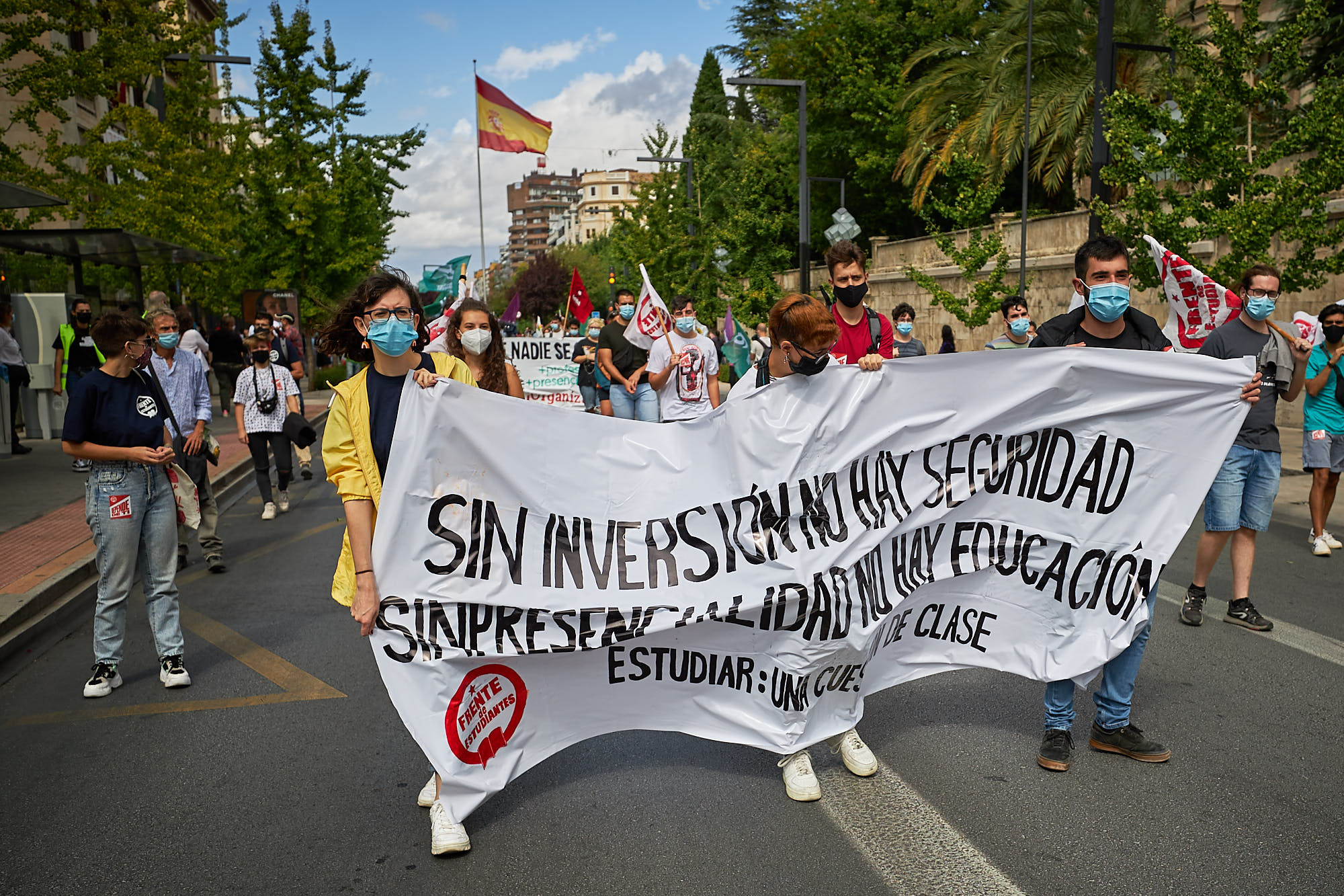 A este parón lectivo le seguirá una manifestación que partirá a las 12.30 horas de la Delegación Educación