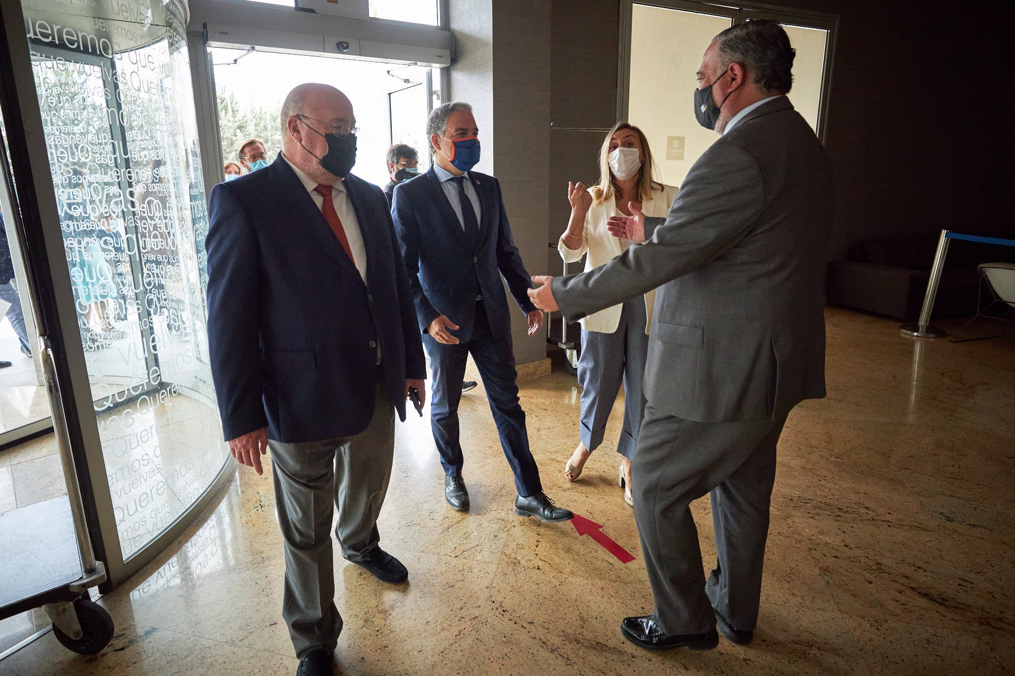 El consejero de Presidencia ha analizado los desafíos de la comunidad ante el Covid y ha anunciado ayudas al alquiler para el sector del ocio nocturno e infantil