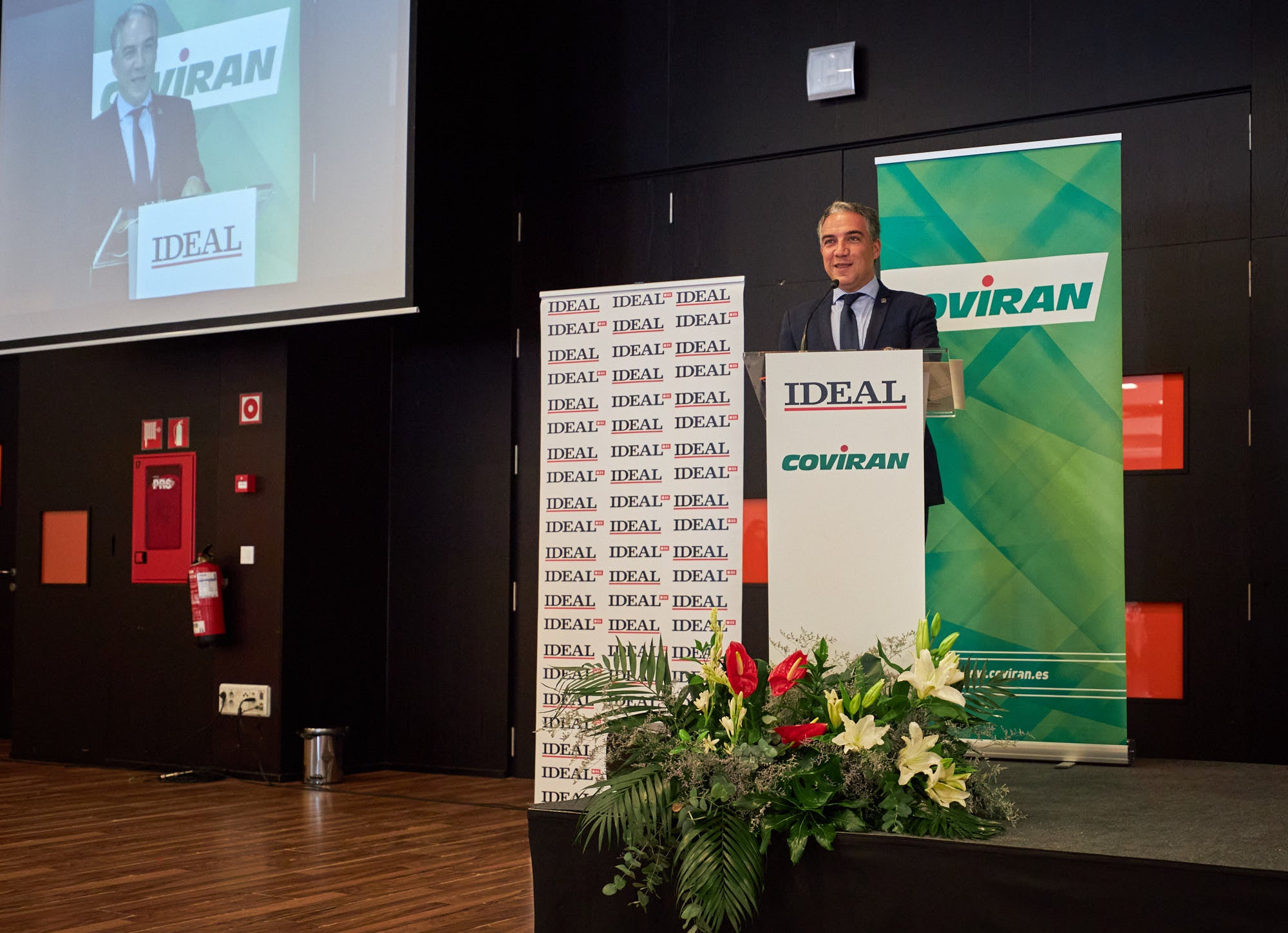 El consejero de Presidencia ha analizado los desafíos de la comunidad ante el Covid y ha anunciado ayudas al alquiler para el sector del ocio nocturno e infantil