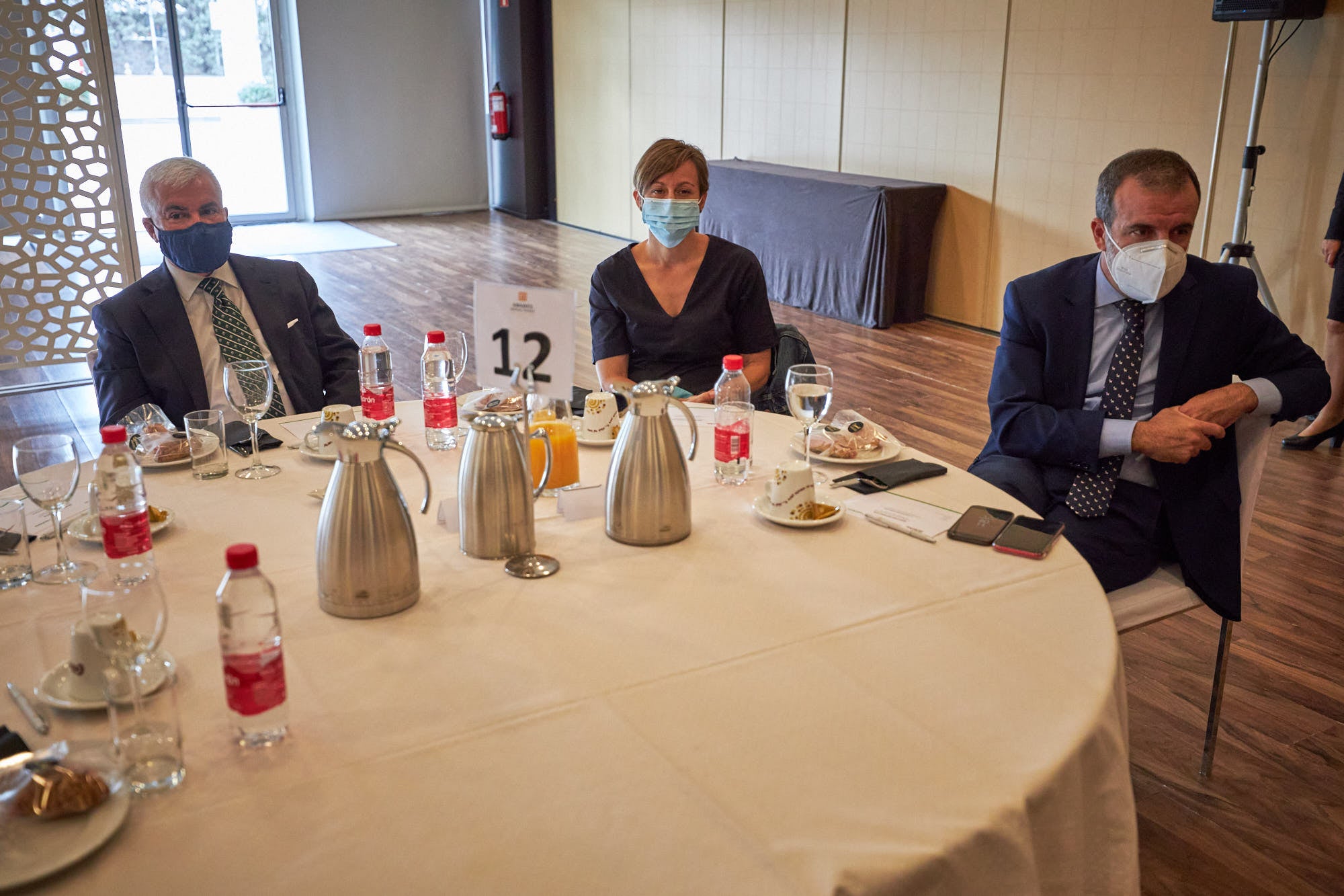 El consejero de Presidencia ha analizado los desafíos de la comunidad ante el Covid y ha anunciado ayudas al alquiler para el sector del ocio nocturno e infantil