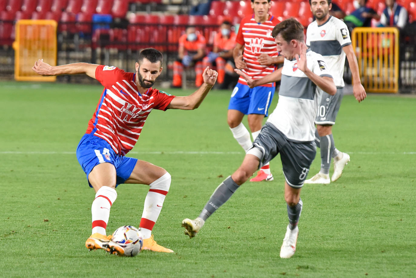 Fotos: Las mejores imágenes del Granada - Lokomotive Tbilisi