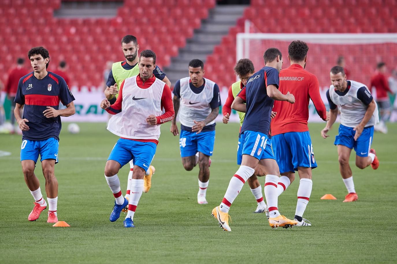 Fotos: Las mejores imágenes del Granada - Lokomotive Tbilisi