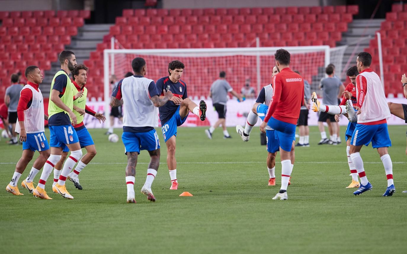 Fotos: Las mejores imágenes del Granada - Lokomotive Tbilisi