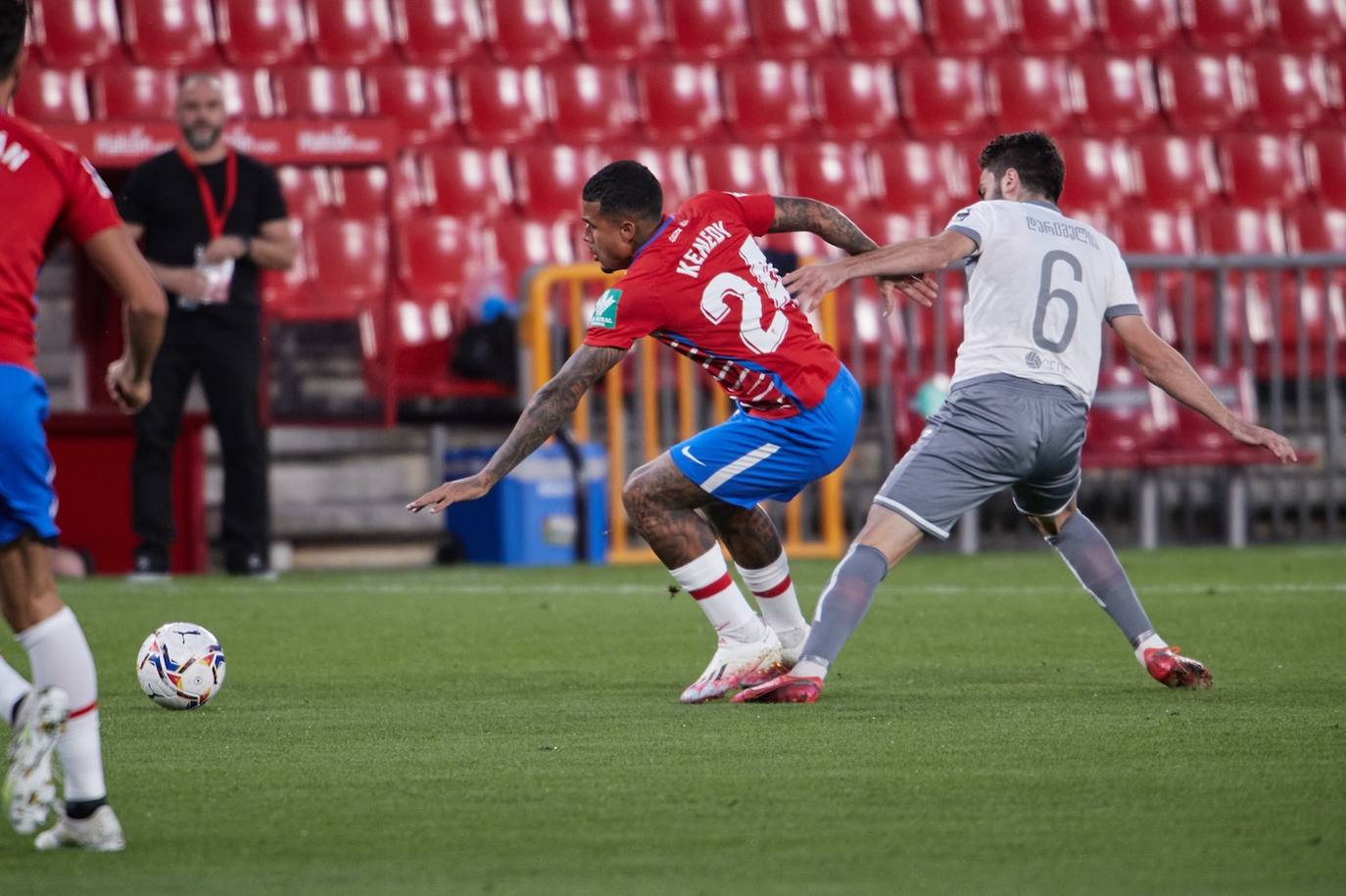 Fotos: Las mejores imágenes del Granada - Lokomotive Tbilisi