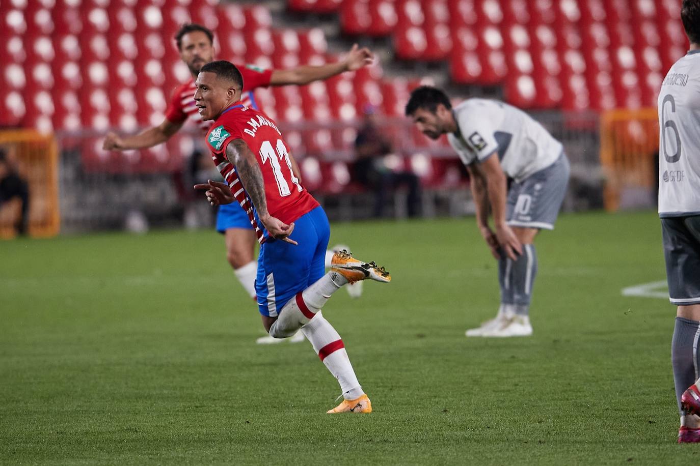 Fotos: Las mejores imágenes del Granada - Lokomotive Tbilisi