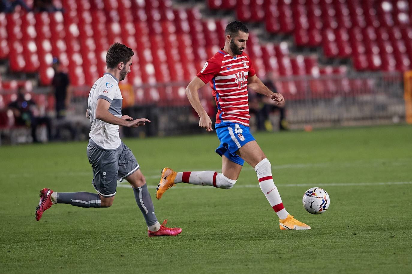 Fotos: Las mejores imágenes del Granada - Lokomotive Tbilisi