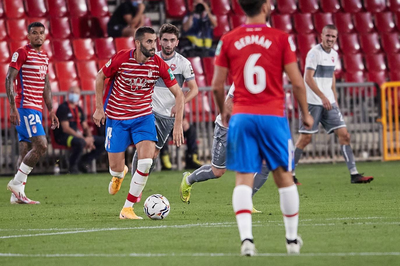 Fotos: Las mejores imágenes del Granada - Lokomotive Tbilisi