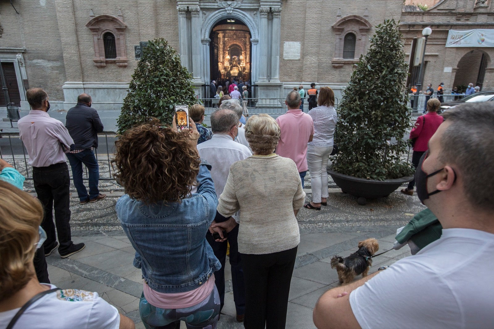 Fotos: Granada vive su Día de la Virgen más diferente