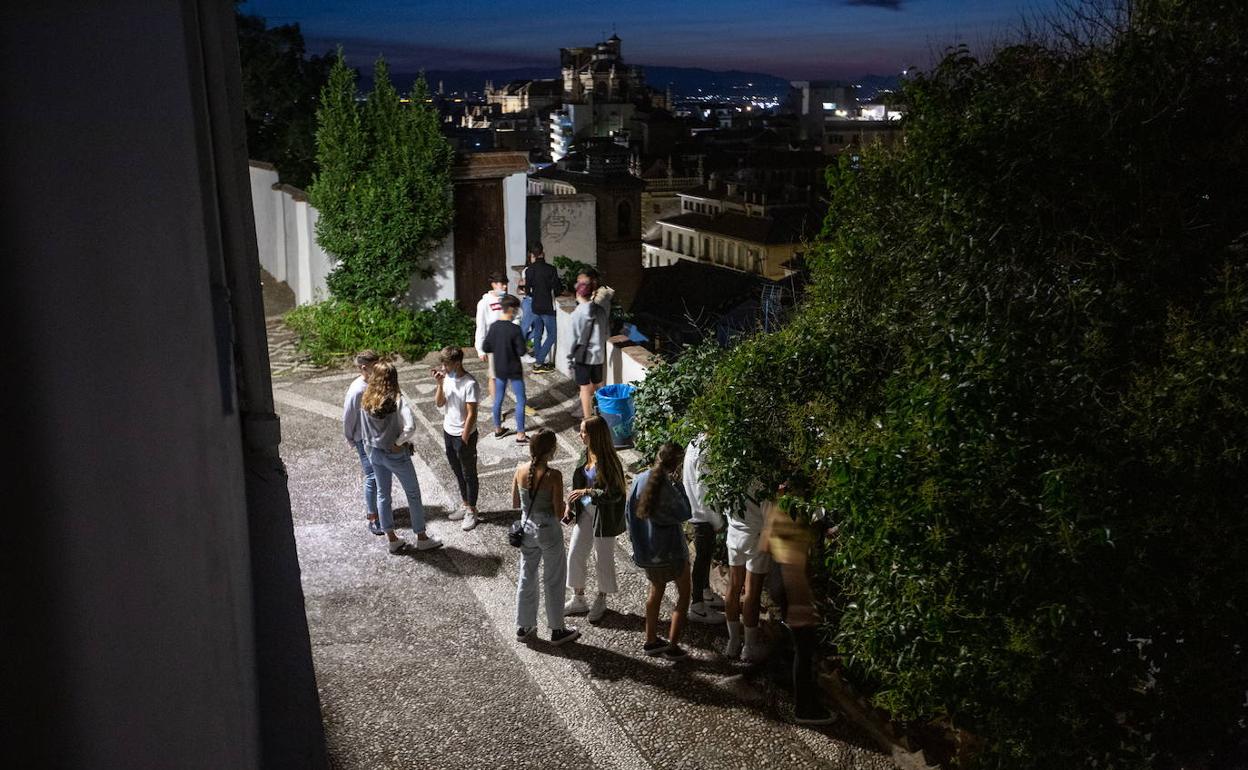 El mirador de la Churra es uno de los puntos habituales de botellón.