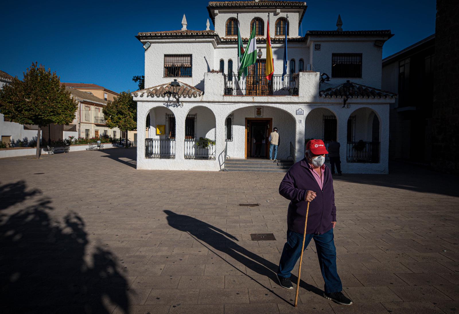 Los municipios de Alfacar, Iznalloz y Zafarraya se preparan para iniciar mañana los cribados masivos de detección del virus