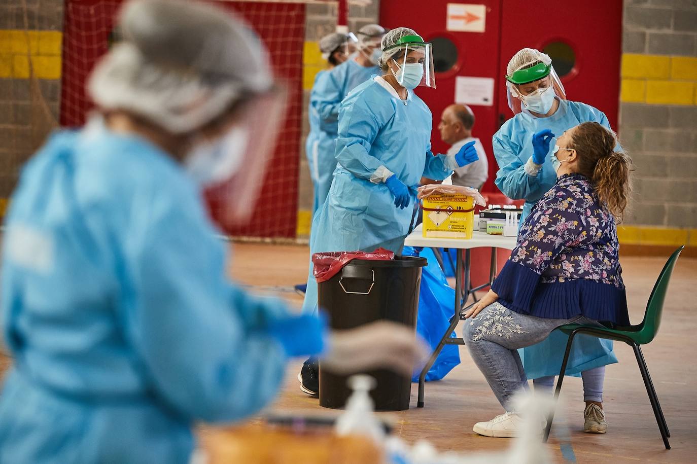 Un millar de vecinos de Alfacar, Zafarraya e Iznalloz participarán en el testeo de contagios