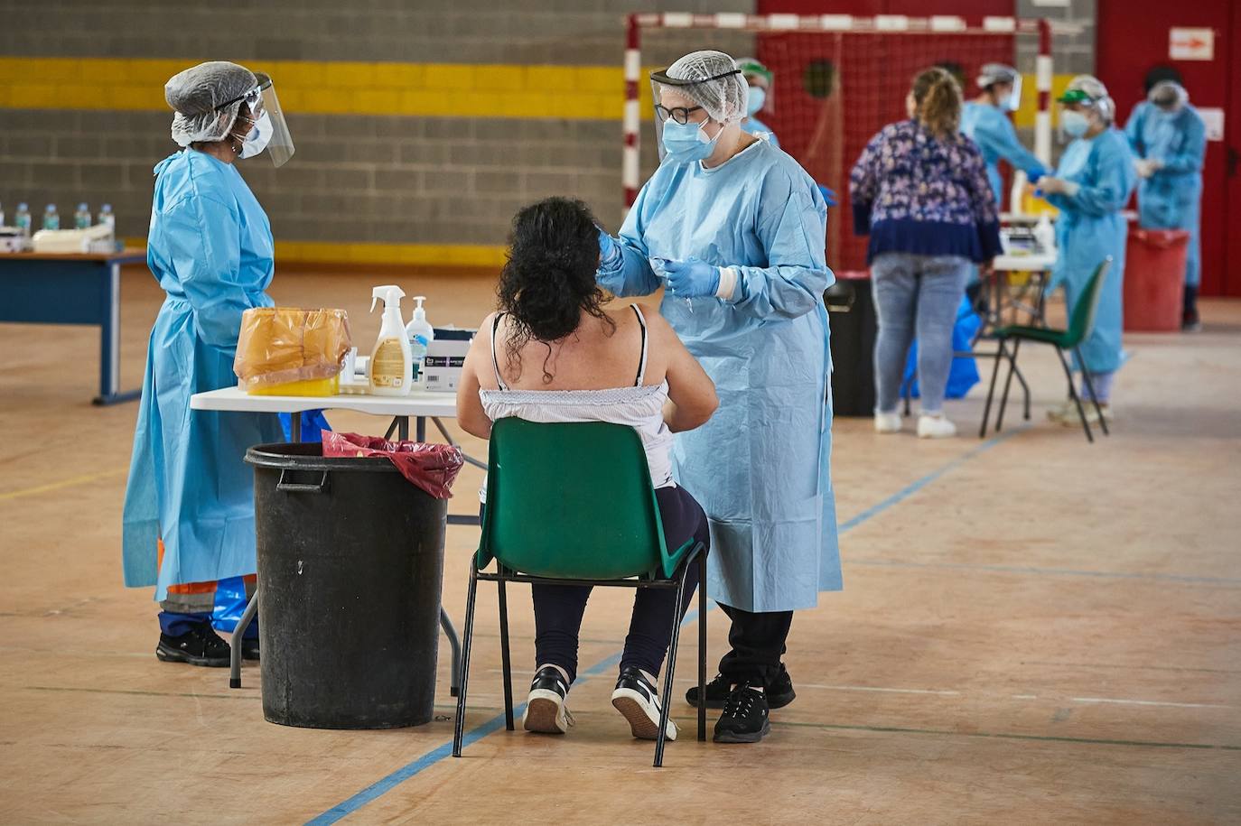 Un millar de vecinos de Alfacar, Zafarraya e Iznalloz participarán en el testeo de contagios