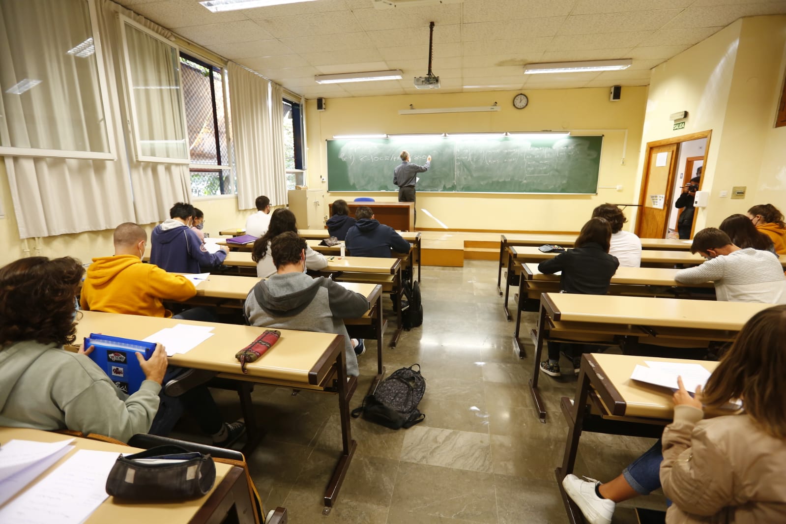 El BOJA publica el cierre de la Universidad de Granada, que sólo será de diez días