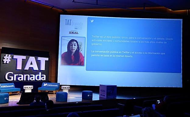 Camino Rojo intervino en #TATGranada a través de las pantallas del Parque de las Ciencias.