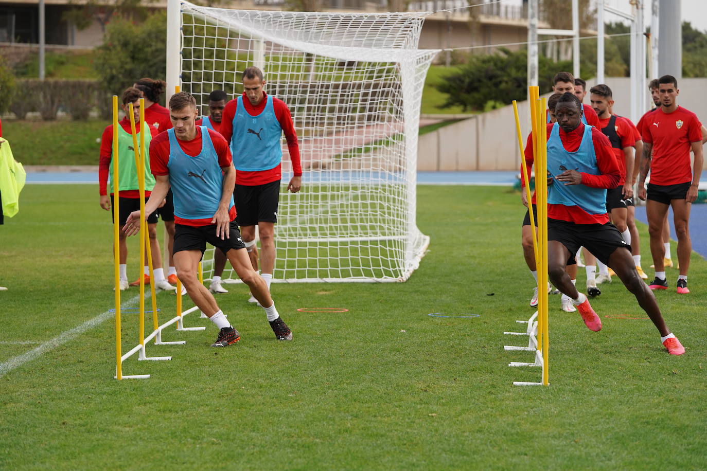 Fotos: La UD Almería quiere ir en serio ante el Cartagena
