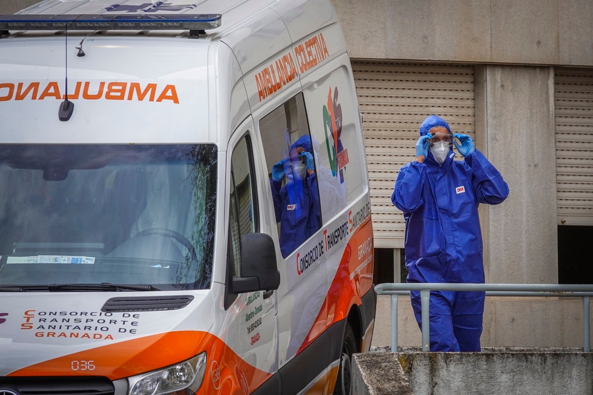 Este miércoles se ha procedido a trasladar a enfermos contagiados con el virus al histórico hospital de la capital