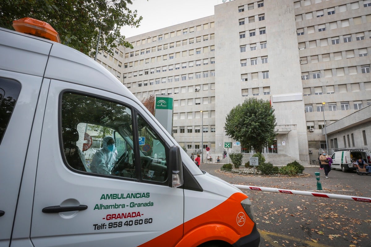 Este miércoles se ha procedido a trasladar a enfermos contagiados con el virus al histórico hospital de la capital