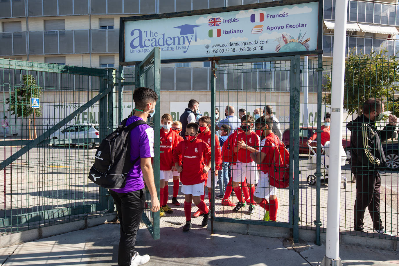 Los jugadores del We FC disputaron su partido de liga, este fin de semana
