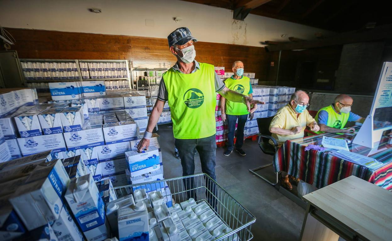 Imagen del banco de alimentos del Zaidín del pasado verano.
