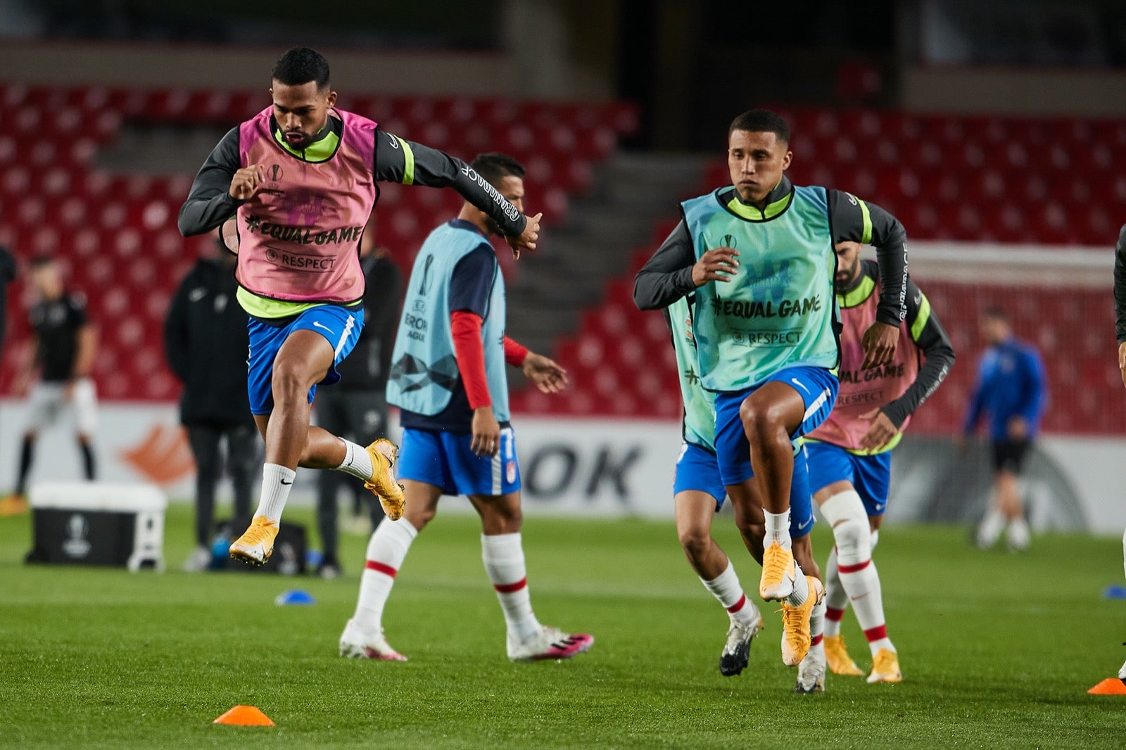 El conjunto rojiblanco se ha estrenado en Europa League en Los Cármenes