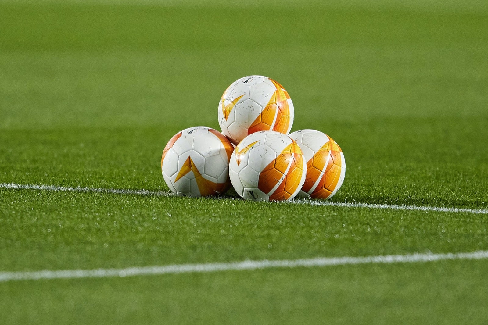 El conjunto rojiblanco se ha estrenado en Europa League en Los Cármenes