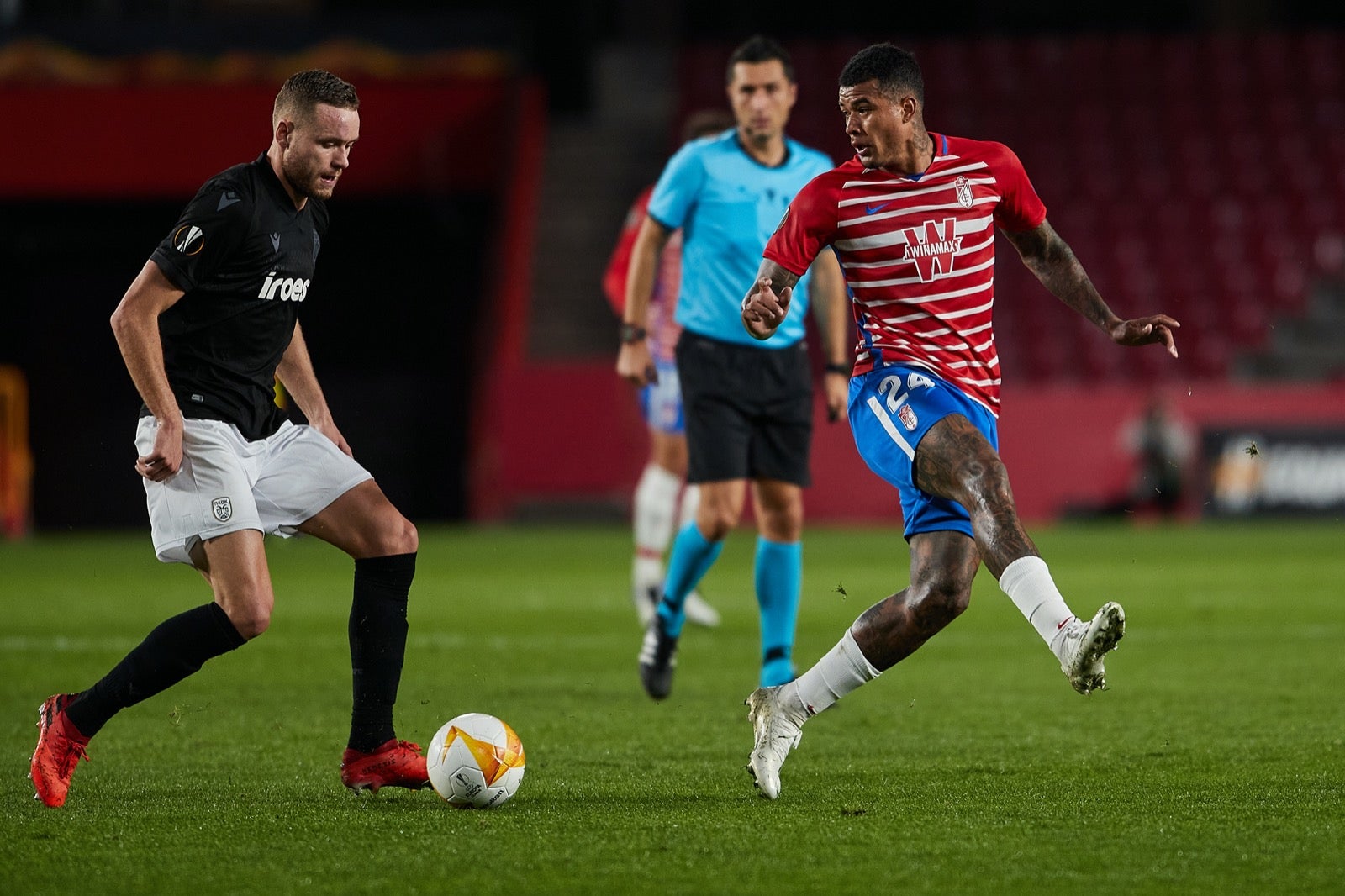 El conjunto rojiblanco se ha estrenado en Europa League en Los Cármenes