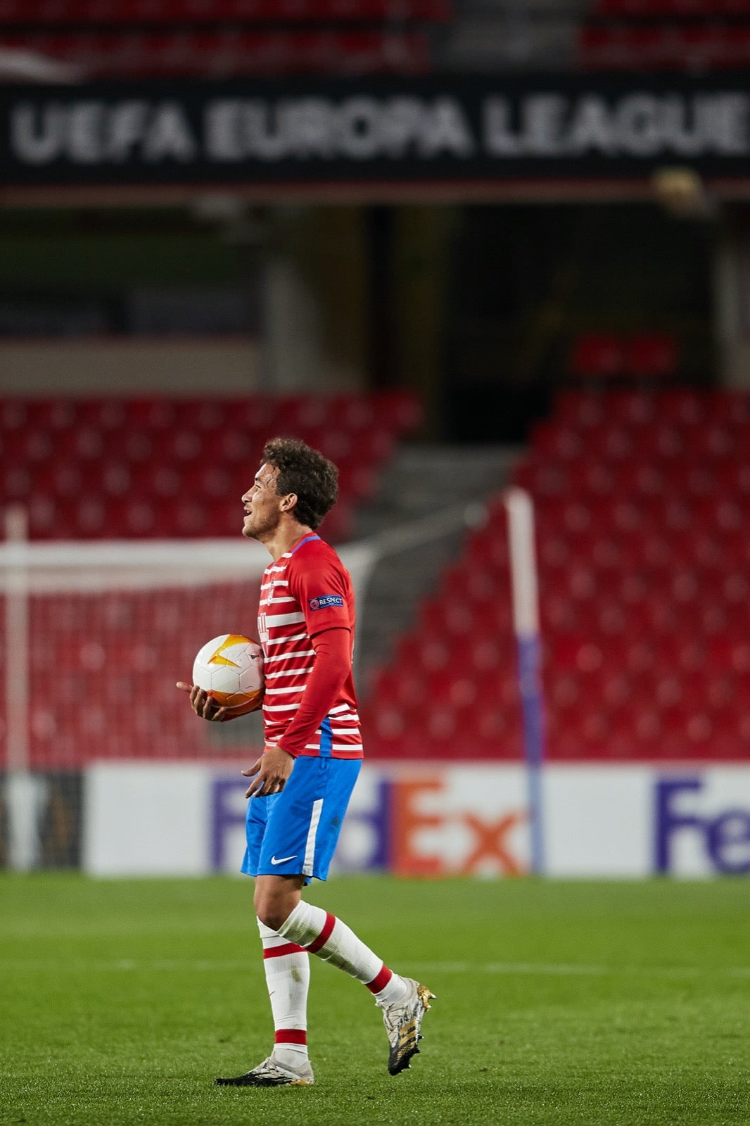 El conjunto rojiblanco se ha estrenado en Europa League en Los Cármenes