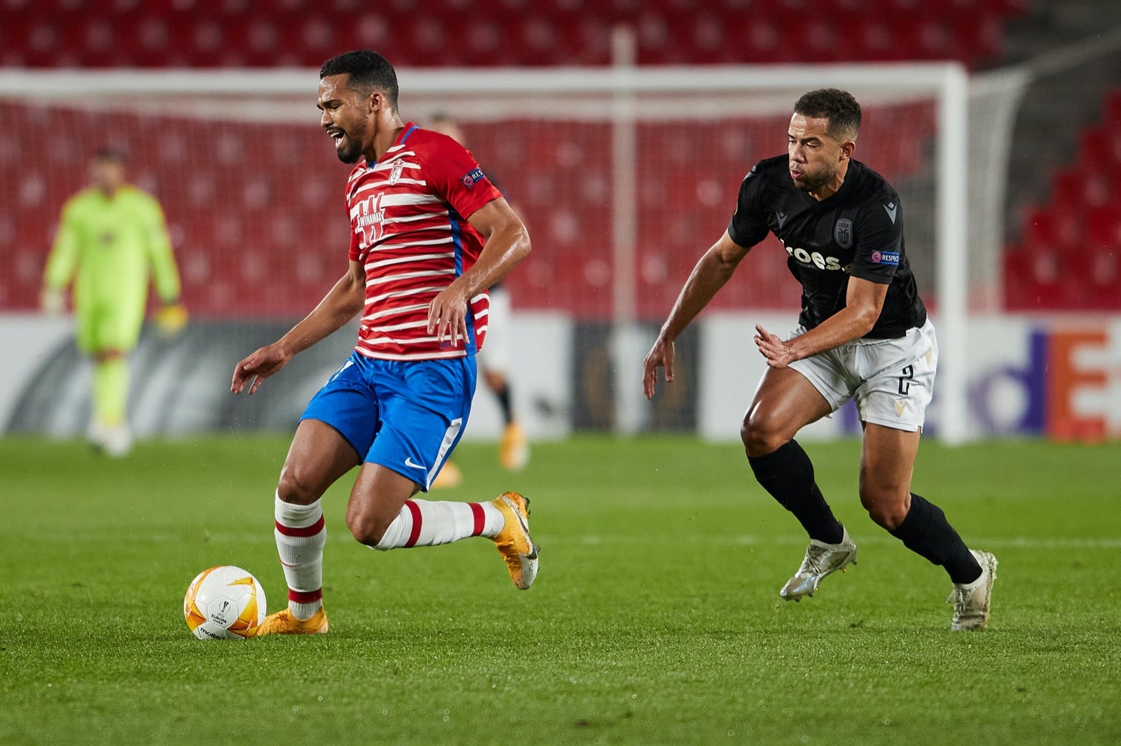 El conjunto rojiblanco se ha estrenado en Europa League en Los Cármenes
